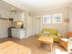 Η κουζίνα ή μικρή κουζίνα στο Cozy Texel Retreat with Garden