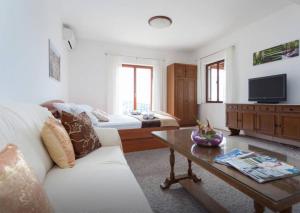 Gallery image of Apartment and Rooms Villa Marijo in Dubrovnik