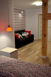 Posedenie v ubytovaní Apartamenty Sailor i Comfort House Giżycko