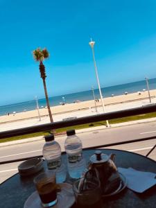 O vedere generală la mare sau o vedere la mare
luată din acest apartament +5 fotografii