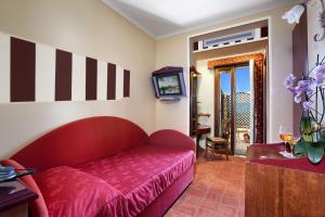 Gallery image of Hotel Prestige in Sorrento