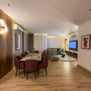 Et tv og/eller underholdning på Luxury Smart Apartment B12