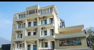 Gallery image of The Yogasthali- a luxury superior hotel by MM in Rishīkesh