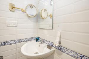 Ένα μπάνιο στο Reunion Casa Seaside