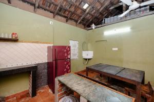 Η κουζίνα ή μικρή κουζίνα στο Reunion Casa Seaside +29 φωτογραφίες