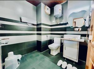 Imagen de la galería de Hotel Royal Valley, en Palchān