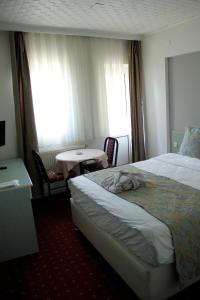 Afbeelding uit fotogalerij van Samdan Hotel in Pamukkale +65 foto's