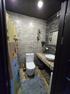 Photo de la galerie de l'établissement LADA HOTEL - Wine & Gourmet STAY, à Yeghegnadzor