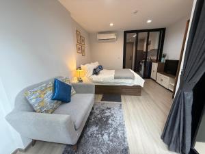 Postel nebo postele na pokoji v ubytování Luxury Resort Style 1 Bedroom Studio near Central + 36 fotografií