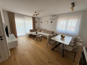 Χώρος καθιστικού στο Apartment Tea