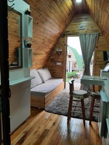 Ruang duduk di Cabanas Rústicas na Linha Bonita - Nath's House