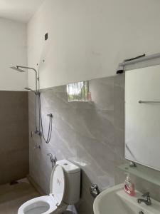 Afbeelding uit fotogalerij van Highway View Apartment- Colombo Transit in Kiribathgoda