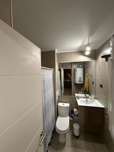 Phòng tắm tại Departamento con excelente ubicación