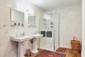 Koupelna v ubytování Ferienhaus nahe Schlosshotel Wendorf Golf + 20 fotografií