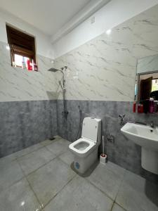 Gallery image of New 3-Bedroom House in Jaffna near Nallur Kovil in Jaffna +6 photos