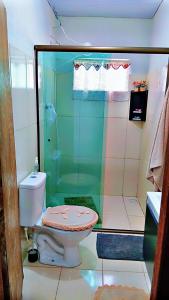 Ένα μπάνιο στο Chalé 2 bukadin de terra