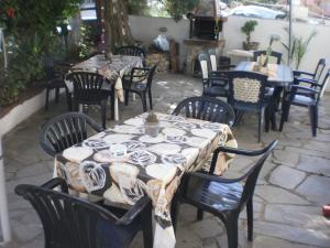 Reštaurácia alebo iné gastronomické zariadenie v ubytovaní Studios Rosa