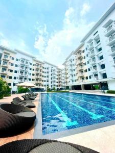 Kolam renang di atau dekat dengan Hill Stay by RAB