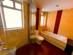 Gallery image of Hotel The Reo twist, Haridwar in Haridwār +32 photos