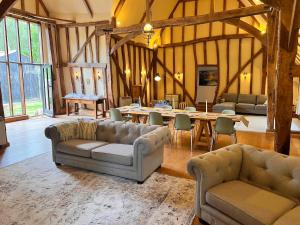 Ruang duduk di Lucas farm barn