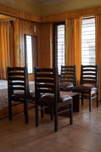 Gallery image of The Nainital Luxury Cotteges in Bhowāli