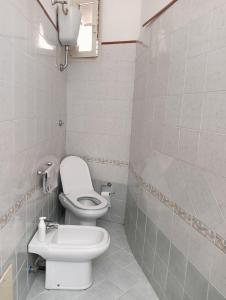 Koupelna v ubytování Stanza luminosa e panoramica