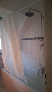 Gallery image of Zimmer in perfekter Lage in Niederdorla