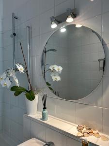 Et badeværelse på FeWo Anna + 29 billeder