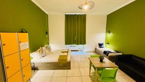 Posezení v ubytování Star City Guest House