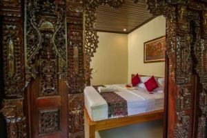Katil atau katil-katil dalam bilik di Sanga Suites +53 gambar