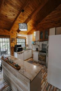 Φωτογραφία από το άλμπουμ του Cabaña en Los Lleuques, termas de Chillán σε Recinto