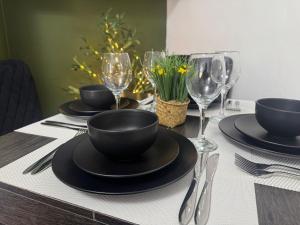 Nápoje v ubytování Cosy 3 Bedroom Apartment in Newcastle