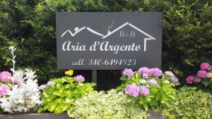 Aed väljaspool majutusasutust B&B Aria d'Argento & Relax Home