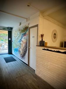 Fotografie z fotogalerie ubytování Hôtel Auberge Provençale v destinaci Saint-Raphaël