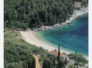 Φυσικό τοπίο κοντά σε αυτή η παραθεριστική κατοικία