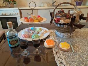 Jídlo v vily nebo okolí + 28 fotografií