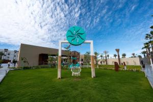 ジッダにあるShades Beach Clubのギャラリーの写真 +56枚の写真