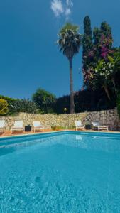 Swimmingpoolen hos eller tæt på Villa Domus Dea Mondello