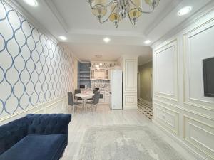 Χώρος καθιστικού στο Высотные апартаменты у Мега Silk Way
