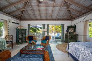 Χώρος καθιστικού στο Poponi Cottage cottage