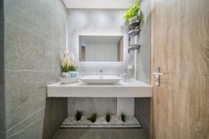 Ένα μπάνιο στο Citrine An Elegant Escape +30 φωτογραφίες
