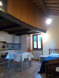 Kuchyňa alebo kuchynka v ubytovaní Agriturismo Valdappio