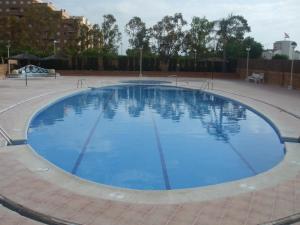 Bazén v ubytování Costa Azahar Apartments Beach nebo v jeho okolí