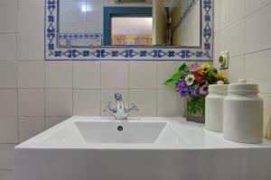 Kamar mandi di Casa da Belavista