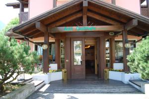 Η πρόσοψη ή η είσοδος του Hotel Quadrifoglio