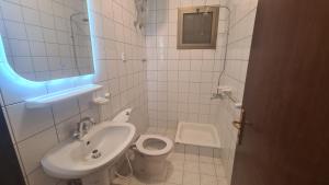 Koupelna v ubytování فندق دار الشروق