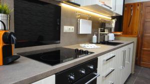 MgTels Apartman - with private parking 1113 Budapest, Bocskai út 76. fszt. 1. kép - 2