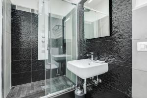 A bathroom at Scipioni Best Rooms
