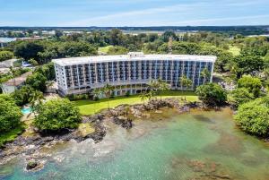 an overhead view of a hotel and a body of water at Hilo Hawaiian Hotel, Trademark Collection by Wyndham in Hilo