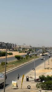 Φωτογραφία από το άλμπουμ του Modern apartment σε Madinat Al Ashir min Ramadan
